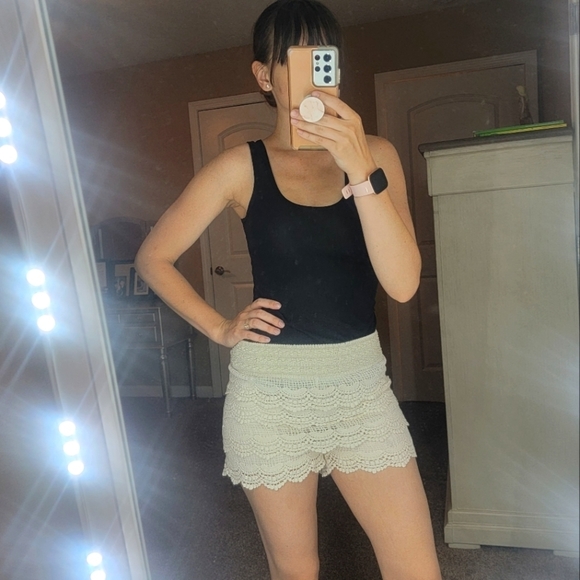 M u.s.a Shorts - Picture 1 of 3